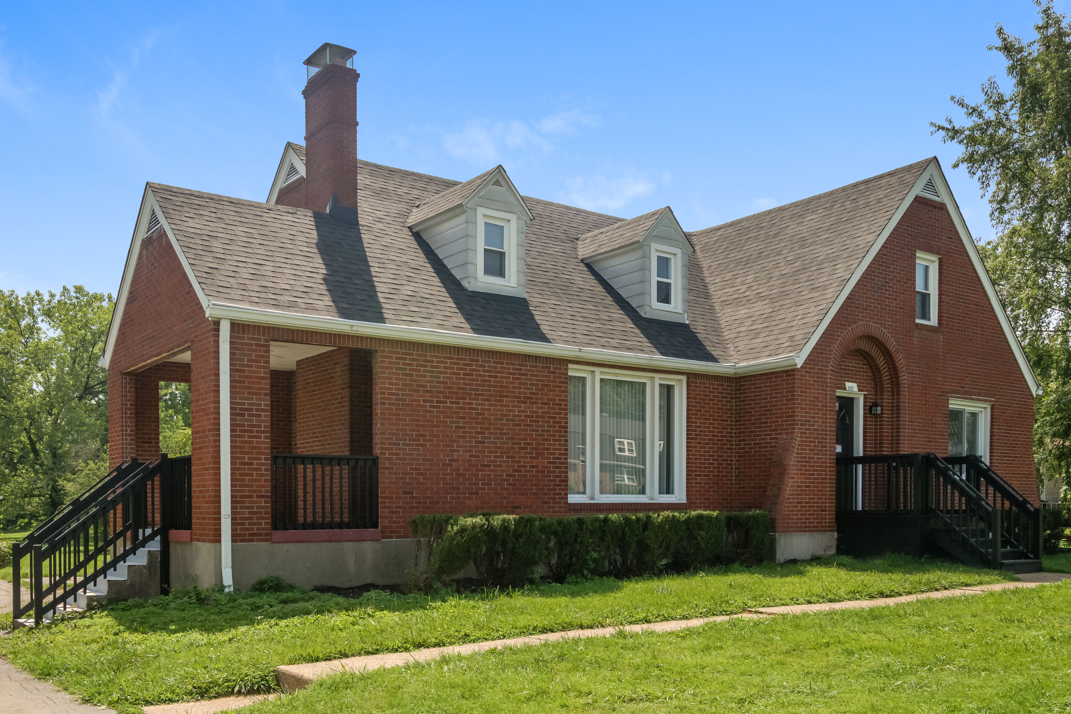 4507 Fegenbush Ln Louisville, KY 40228